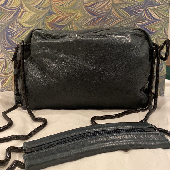 ALEXANDER WANG - BRENDA BAG in HUNTER GREEN - Picture 5 of 13